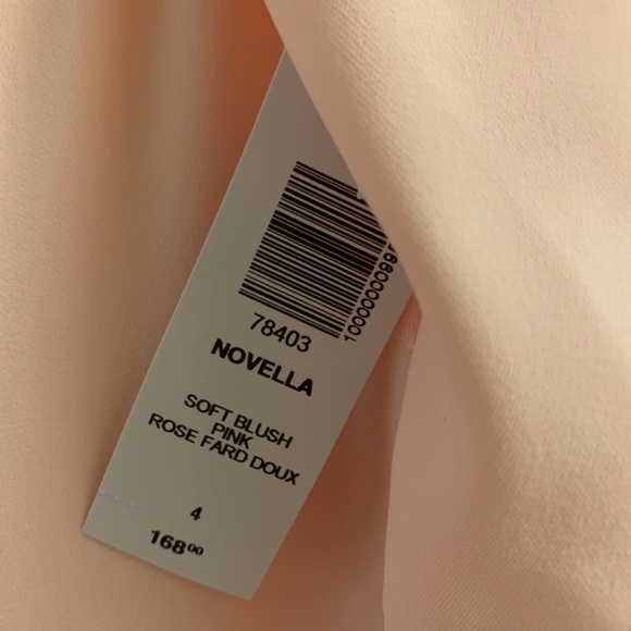 Aritzia Novella long dress - BNWT - 4 - Picture 3 of 3